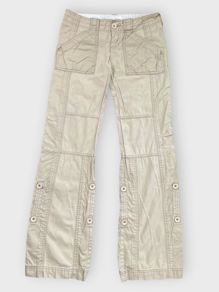 front view, Abercrombie Olive Green Straight-Leg Cargo Pants, vintage Y2K second hand piece