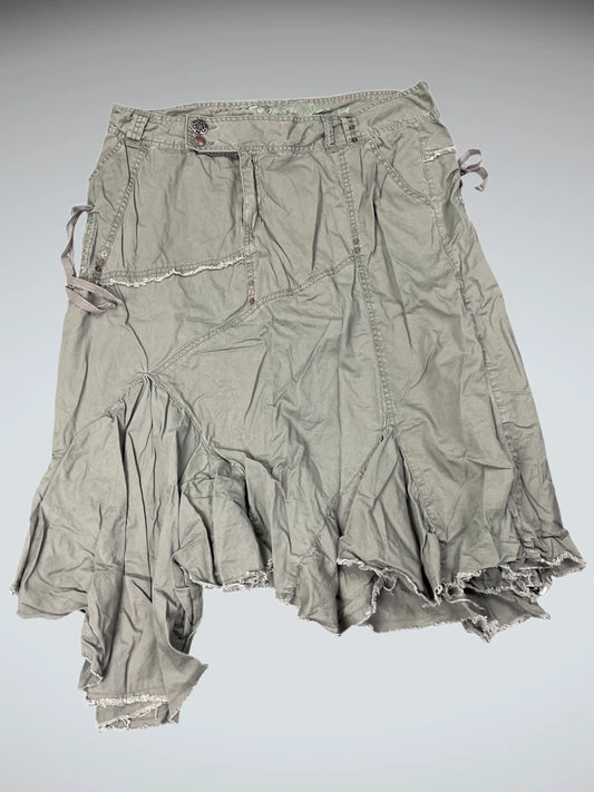 front view, Squeez Jeans Khaki Utility Midi Skirt, vintage Y2K second hand piece