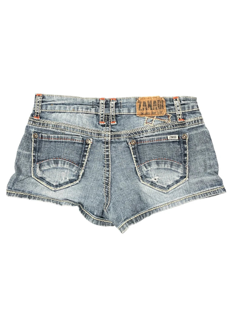 detail view, Zanadi Light Wash Rolled Hem Denim Hotpants, vintage Y2K second hand piece, image 4