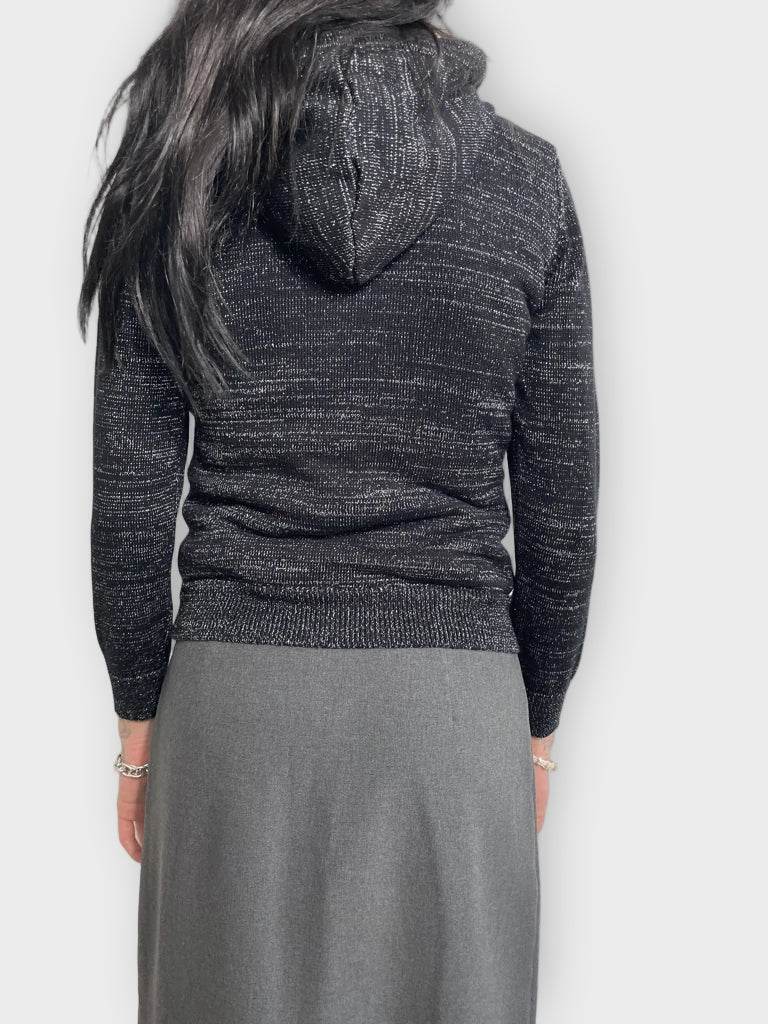 back view, guess sweatshirt with fur, vintage Y2K second hand piece