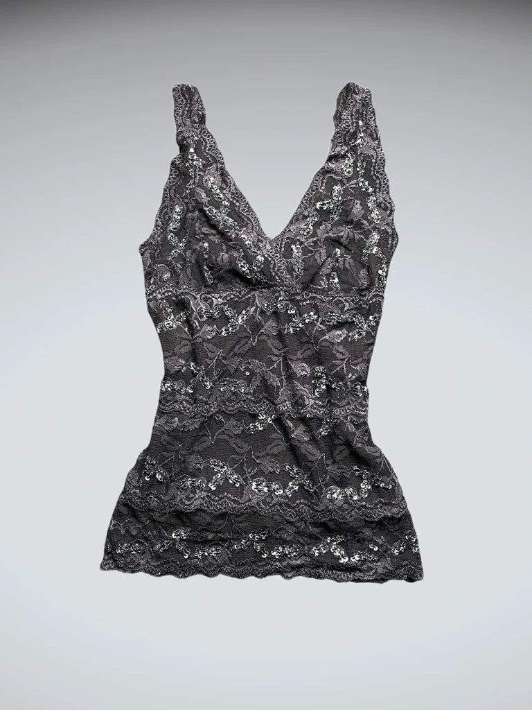 front view, Le Chateu Dark Purple Lace Floral Top, vintage Y2K second hand piece