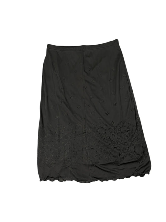 back view, QQ Fashion Embroidered Black Skirt, vintage Y2K second hand piece
