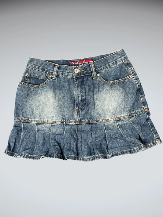 front view, London Blues Ruffled Hem Vintage Denim Skirt, vintage Y2K second hand piece