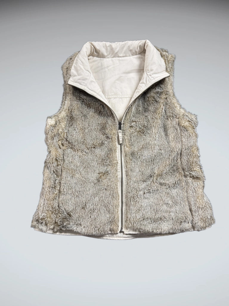 detail view, Vintage Beige Faux Fur Vest Women, vintage Y2K second hand piece, image 4