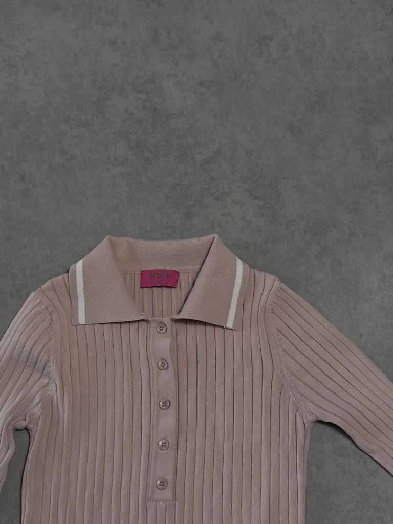 detail view, Mdrn Pastel Pink Jumper, vintage Y2K second hand piece