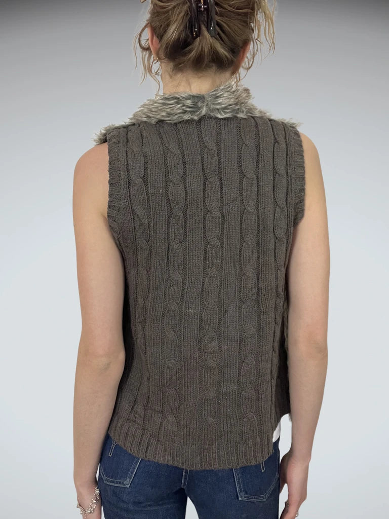 back view, Joseph A Faux Fur Vest, vintage Y2K second hand piece
