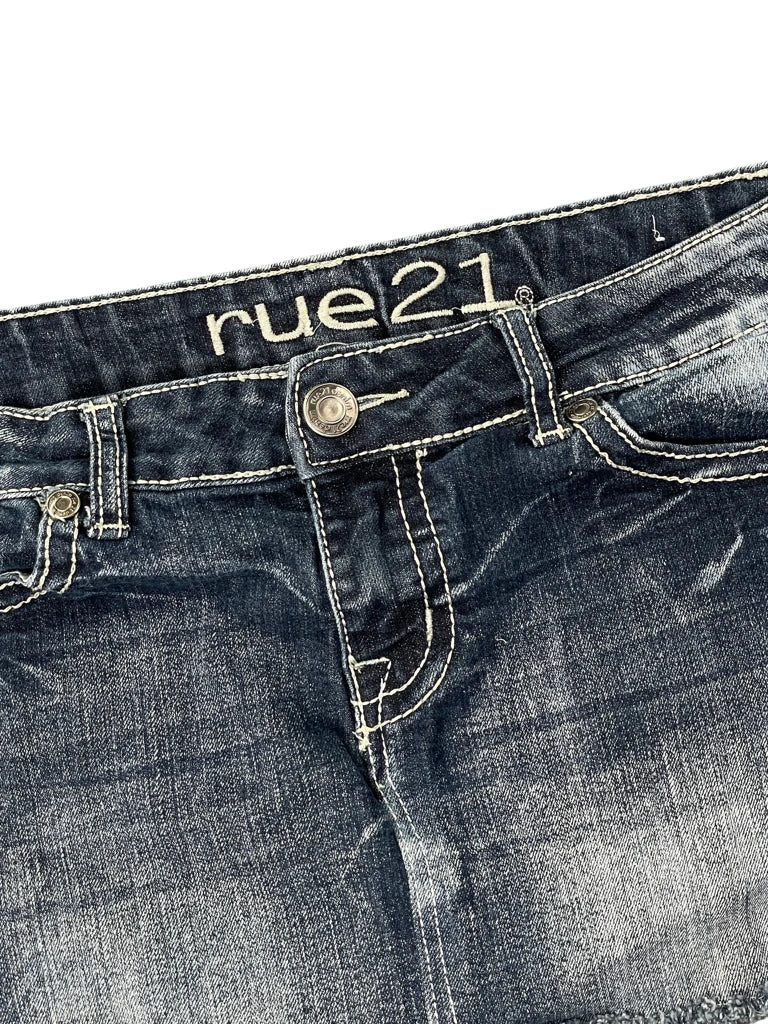 back view, Rue 21 Embroidered Back Pocket Vintage Denim Skirt, vintage Y2K second hand piece