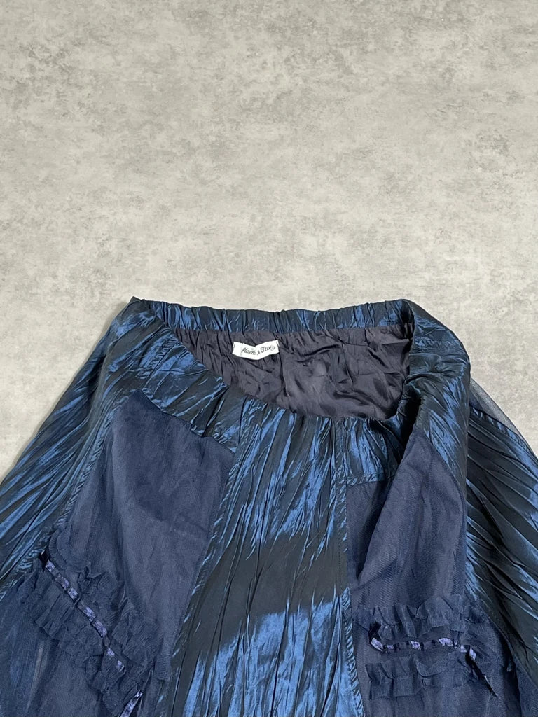 detail view, blue navy skirt, vintage Y2K second hand piece