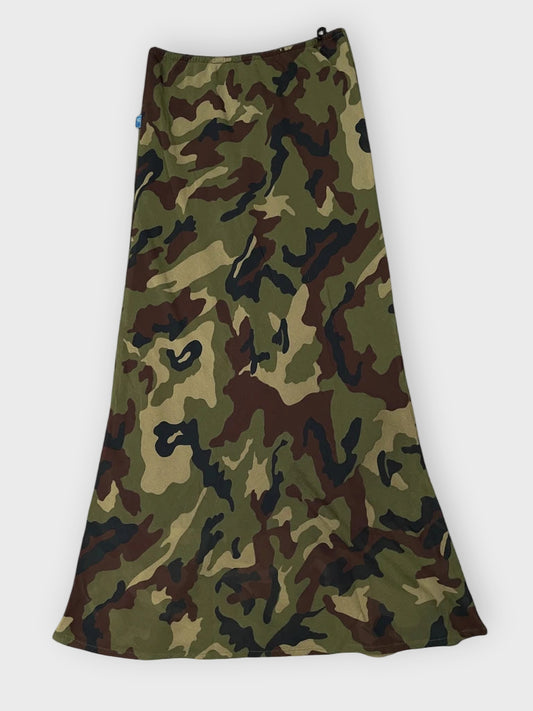 back view, Black military-inspired skirt by Forecast, vintage Y2K second hand piece