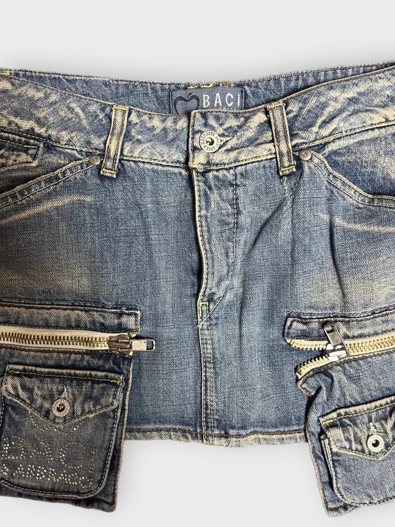 detail view, Baci and Abbraci Blue Denim Skirt with Bags, vintage Y2K second hand piece