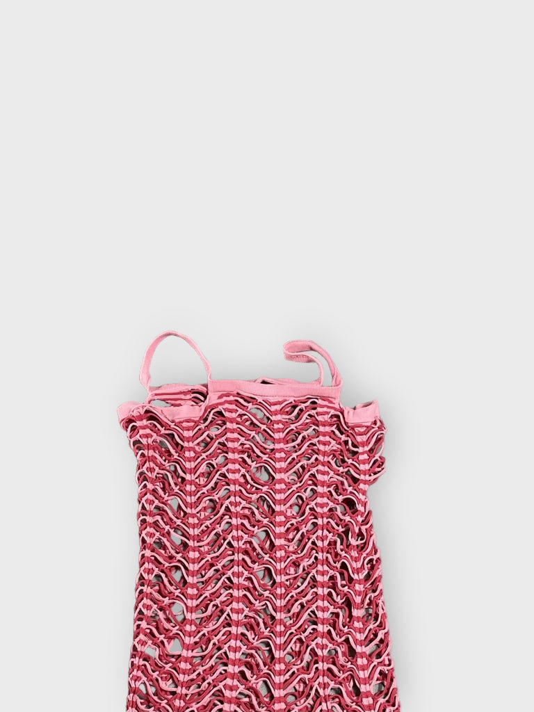 detail view, bubble gum pink top, vintage Y2K second hand piece, image 4