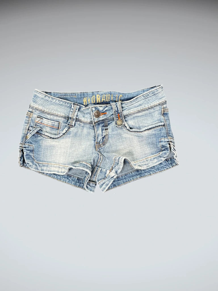 front view, Hydraulic Light Wash Vintage Denim Hotpants, vintage Y2K second hand piece