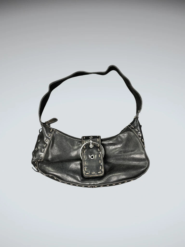 front view, Black Ring Buckle Shoulder Bag (ONESIZE), vintage Y2K second hand piece