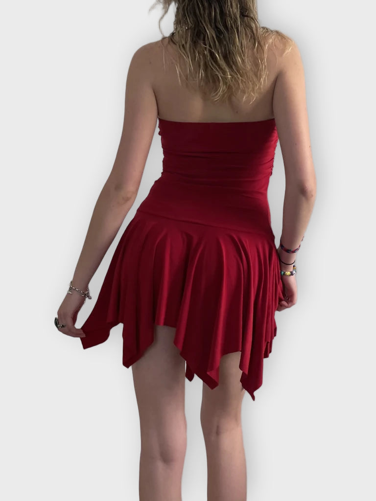 back view, Sirens rouge motion – flowy asymmetric dress, vintage Y2K second hand piece