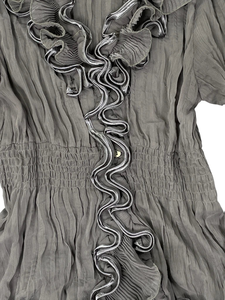 detail view, Le Grenier Charcoal Grey Pleated Evening Blouse, vintage Y2K second hand piece, image 4
