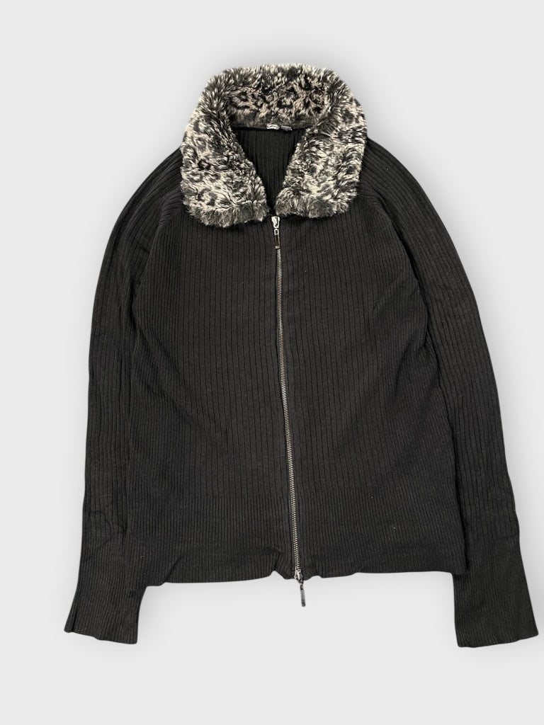 front view, Black Ribbed Zip Cardigan with Faux Fur Collar, vintage Y2K second hand piece