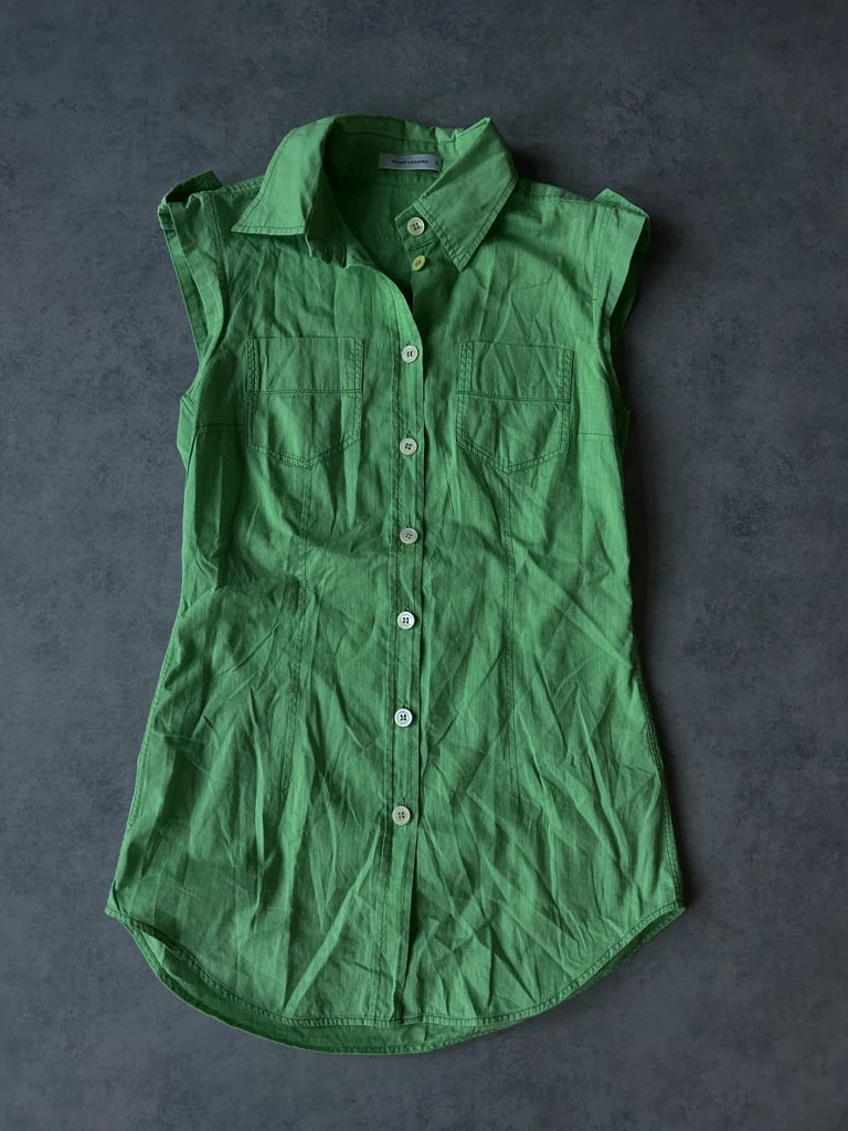 detail view, René Lezard Y2K Green Sleeveless Button-Up Top, vintage Y2K second hand piece, image 6