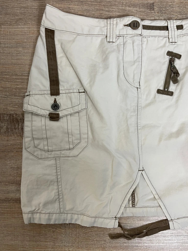 detail view, Murphy & Nye Sail Makers White Skirt, vintage Y2K second hand piece