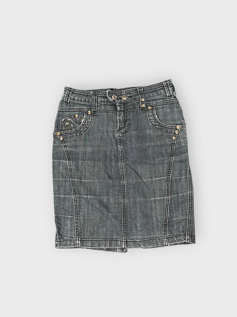 front view, Seduction Dark Washed Denim Skirt, vintage Y2K second hand piece