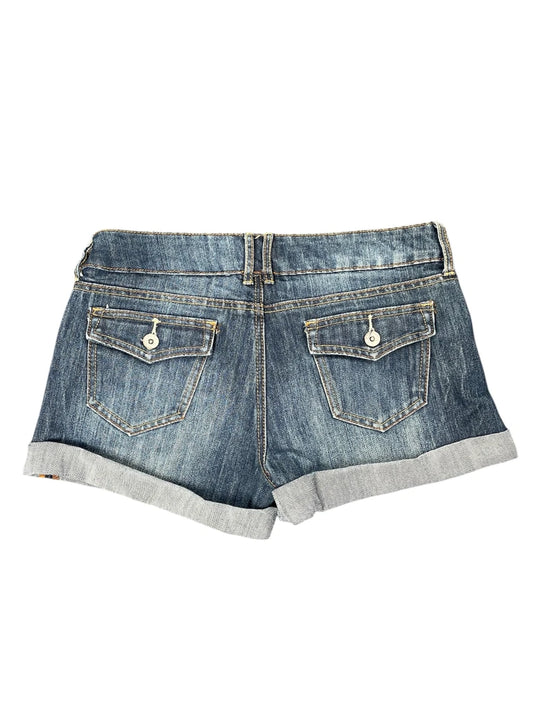 back view, Refuge dark washed denim hotpants, vintage Y2K second hand piece