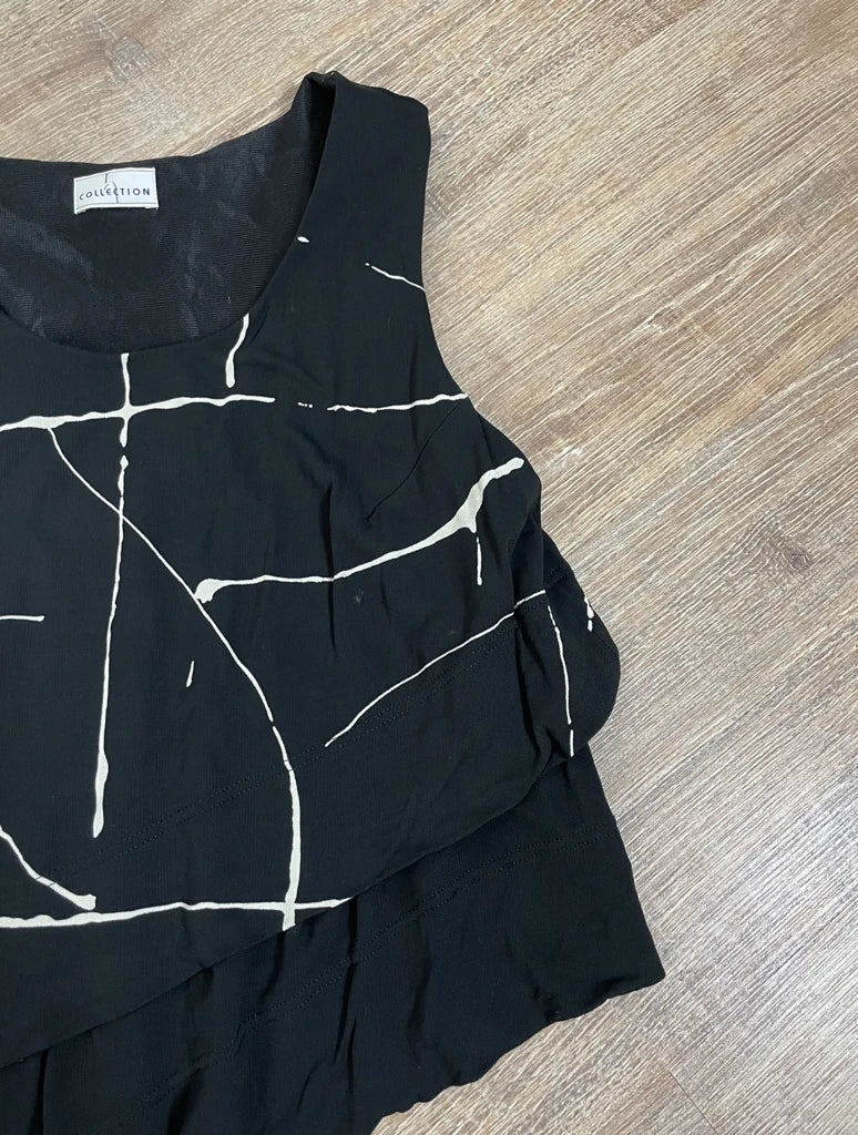 detail view, Collection Asymmetrical Top, vintage Y2K second hand piece