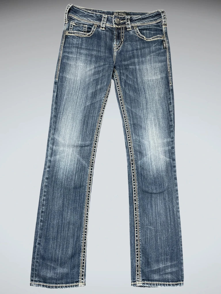 front view, Silver Jeans Medium Wash Bootcut Jeans with White Contrast Stitching, vintage Y2K second hand piece