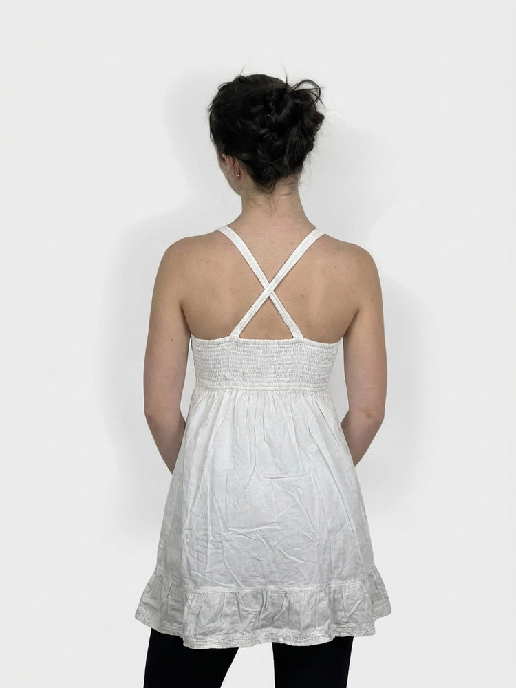 Luxe White Cotton Mini Dress with Lace Detail (M)