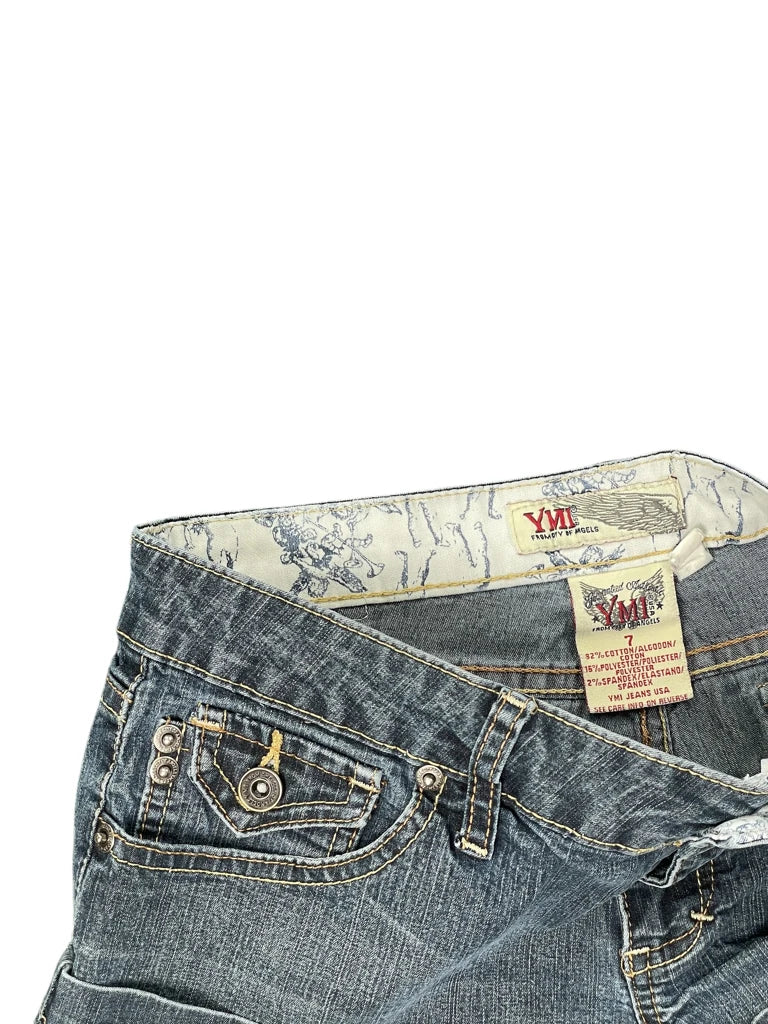 detail view, YMI Dark Wash Rolled Hem Denim Hotpants, vintage Y2K second hand piece