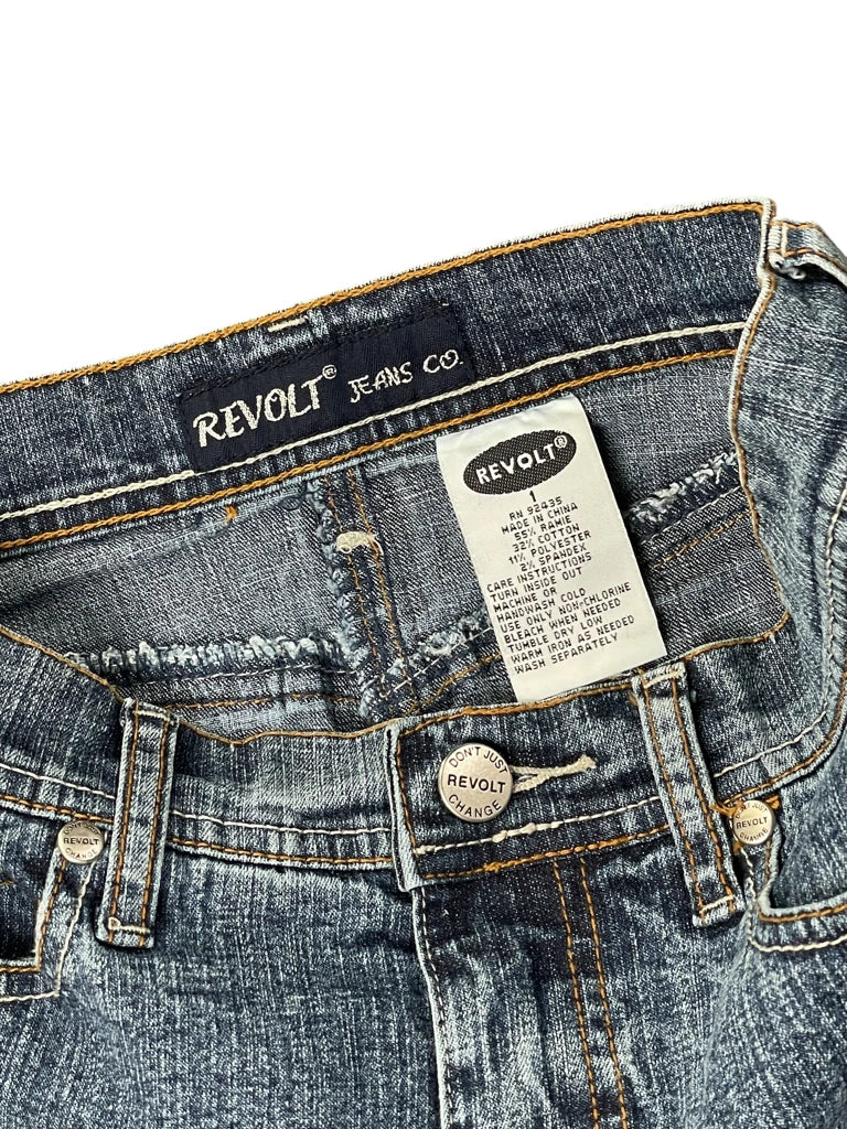 detail view, Revolt Pleated Blue Vintage Denim Skirt, vintage Y2K second hand piece
