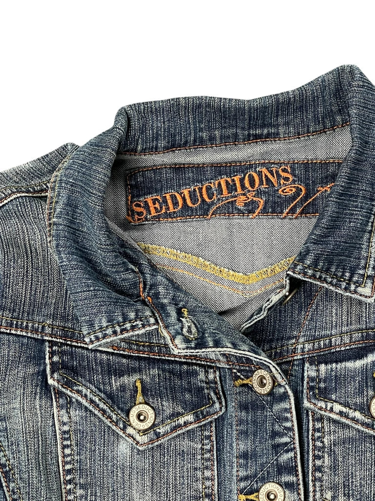 detail view, Seduction Cropped Faded Denim Jacket, vintage Y2K second hand piece