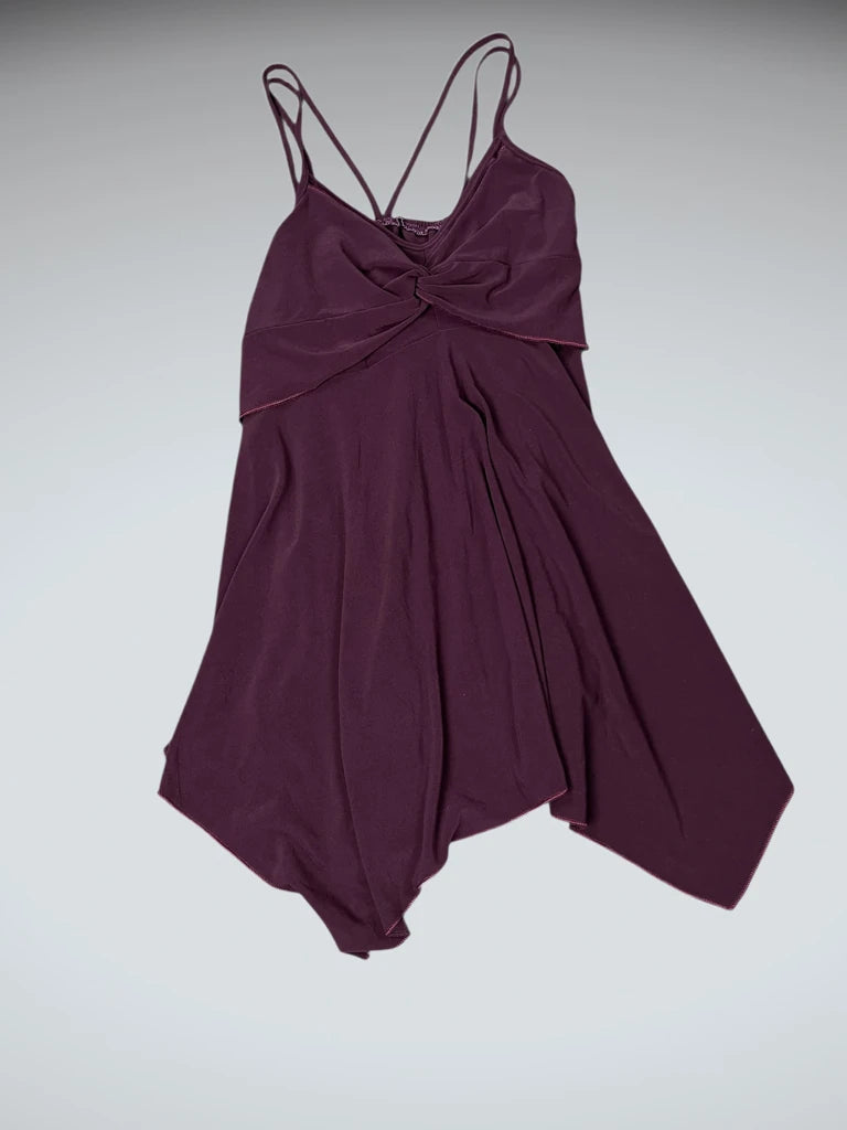 detail view, Simple Purple Elegant Top, vintage Y2K second hand piece