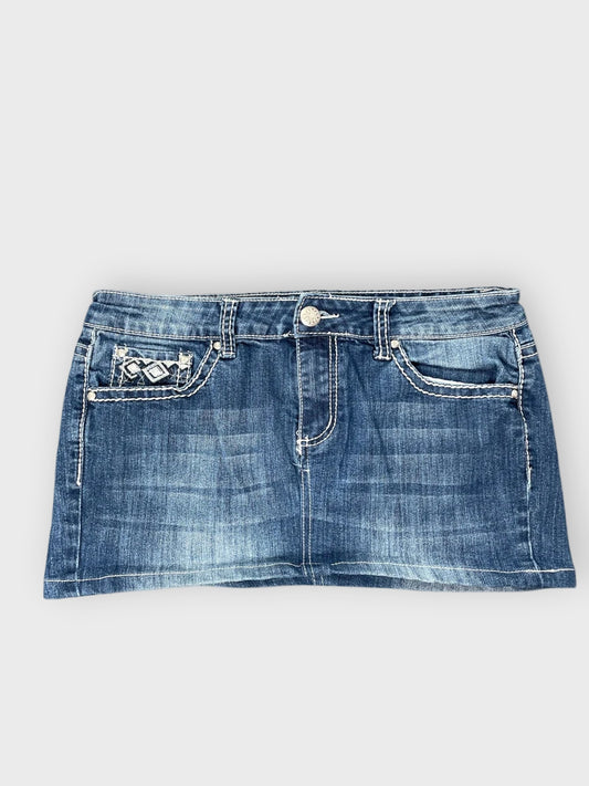 front view, Love Indigo Premium Light Wash Denim Hotpants, vintage Y2K second hand piece