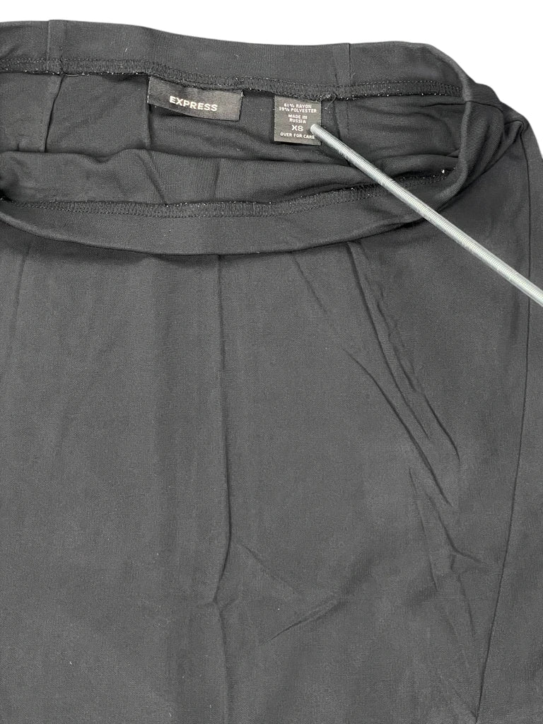 detail view, Express Chic Asymmetric Skirt, vintage Y2K second hand piece
