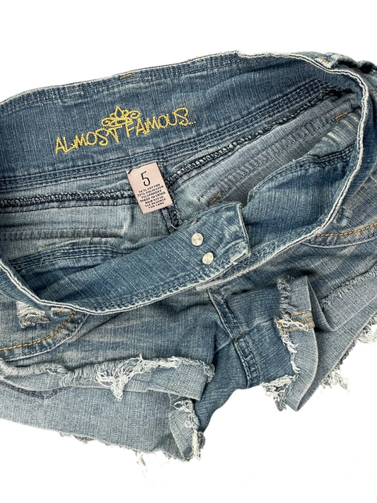 back view, Almost Famous Light Wash Distressed Denim Hotpants, vintage Y2K second hand piece