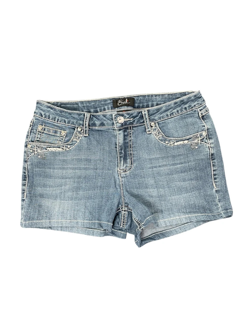detail view, Earl Embellished Pocket Denim Hotpants, vintage Y2K second hand piece
