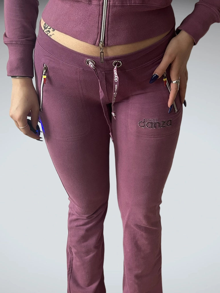 front view, Danza Y2K Purple Sweatpants Set, vintage Y2K second hand piece