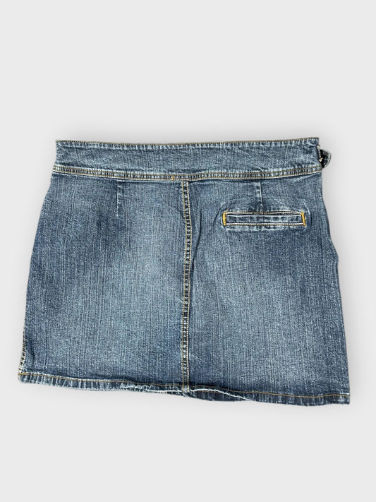 back view, Vintage Denim Skirt with Belt Detail, vintage Y2K second hand piece