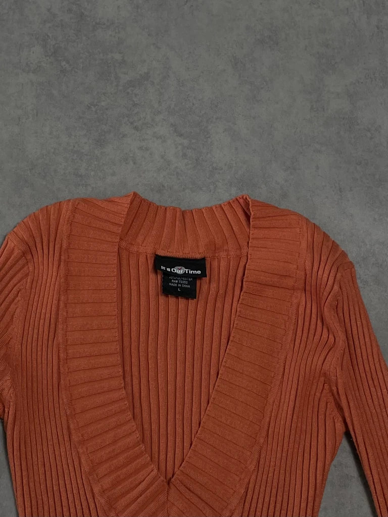 detail view, It’s Our Time Orange V-Neck Jumper, vintage Y2K second hand piece