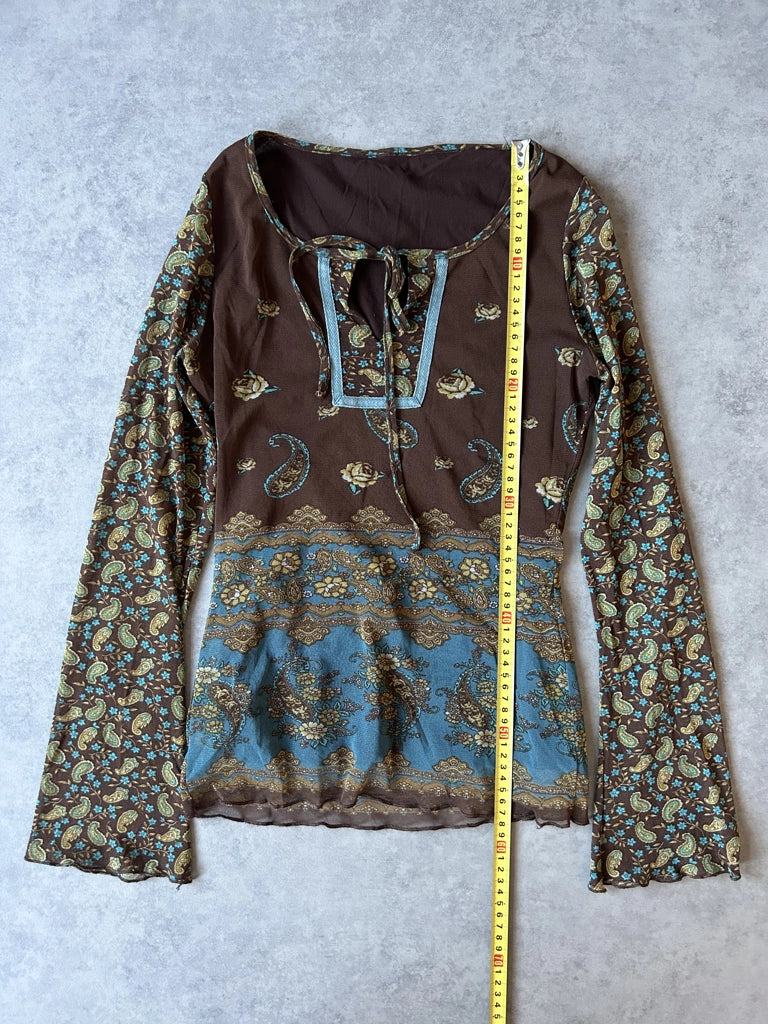 detail view, Y2K Brown Mesh Top, vintage Y2K second hand piece, image 8