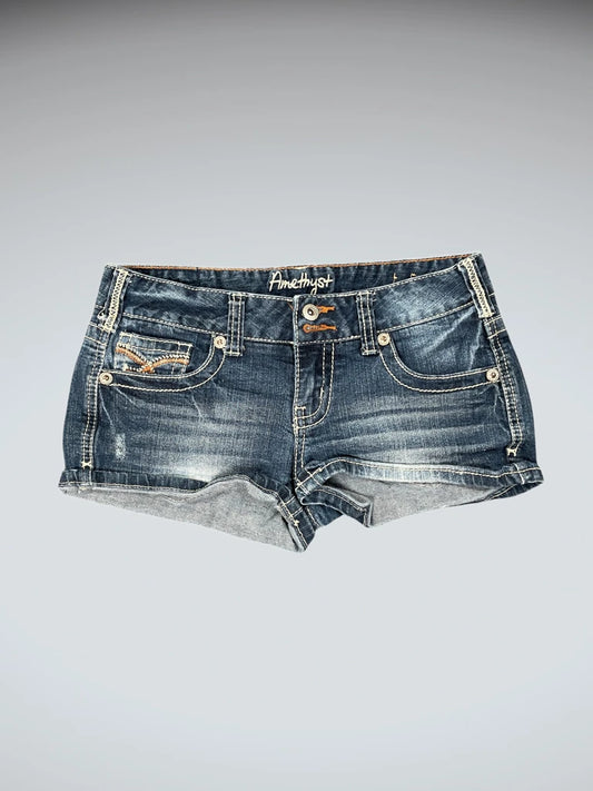 front view, Amethyst Blue Vintage Cutoff Denim Hotpants, vintage Y2K second hand piece