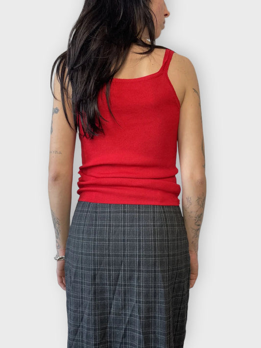 back view, Red Tank Top, vintage Y2K second hand piece