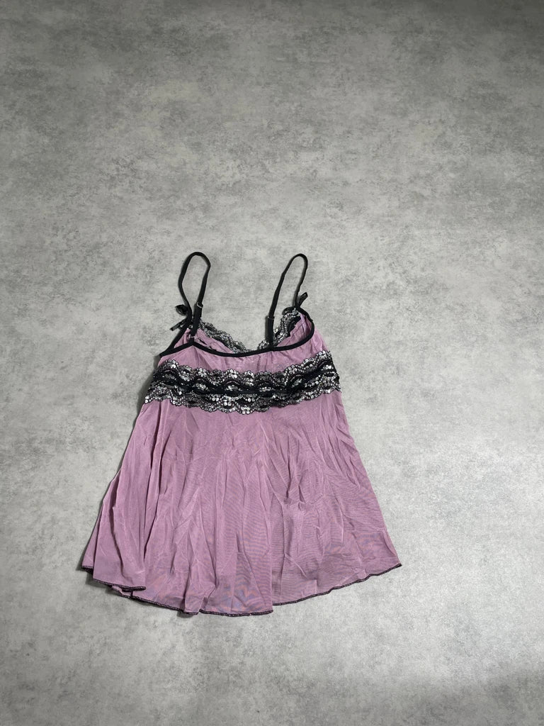 detail view, purple lingerie dreamy ibiza lace top, vintage Y2K second hand piece, image 5