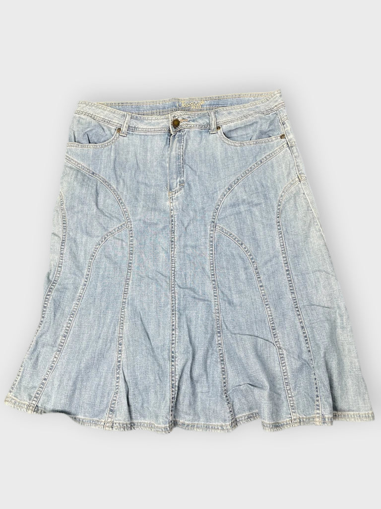 front view, Jessica Sport Light Denim Skirt, vintage Y2K second hand piece