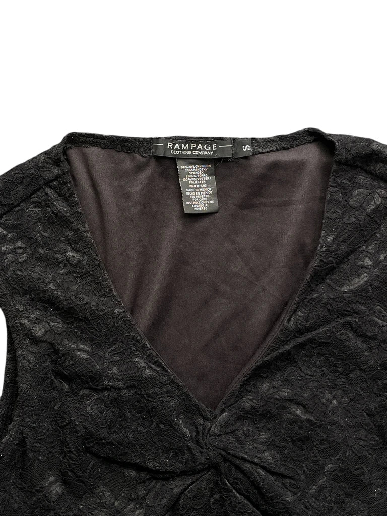 detail view, Rampage Clothless Company Black Lace V-Neck Top with Elegant Twist Detail, vintage Y2K second hand piece, image 6