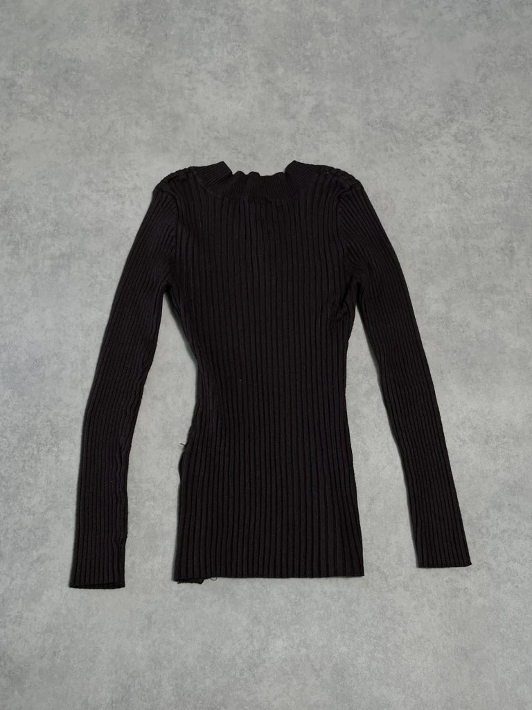 detail view, Copper Key Brown V-Neck Jumper, vintage Y2K second hand piece, image 5