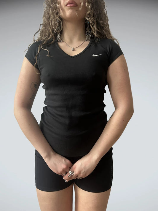 front view, Black Nike Sports Top, vintage Y2K second hand piece