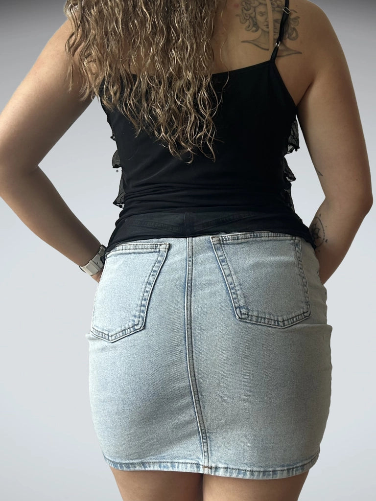 back view, Phard Y2K Black Strappy Top, vintage Y2K second hand piece