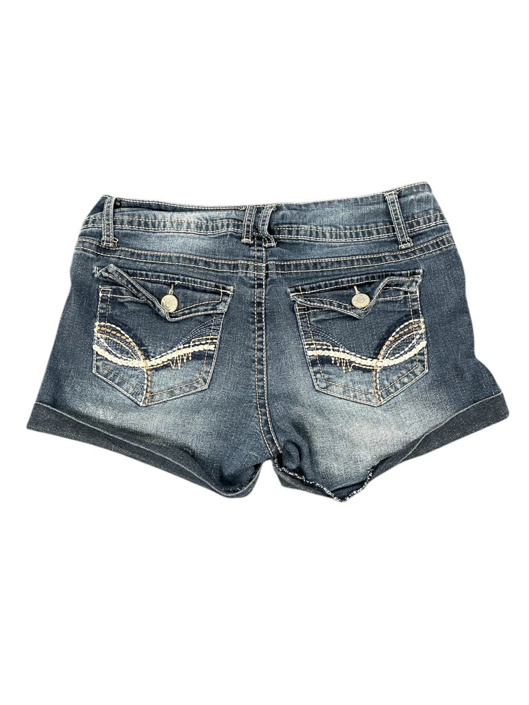 back view, Wallflower Low Rise Cuffed Denim Hotpants, vintage Y2K second hand piece