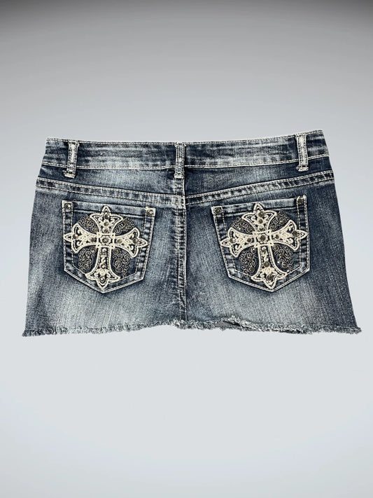 front view, Rue 21 Embroidered Back Pocket Vintage Denim Skirt, vintage Y2K second hand piece