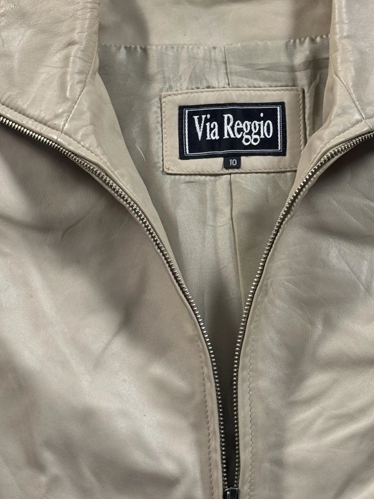 detail view, Via Reggio Beige Leather Jacket, vintage Y2K second hand piece, image 4